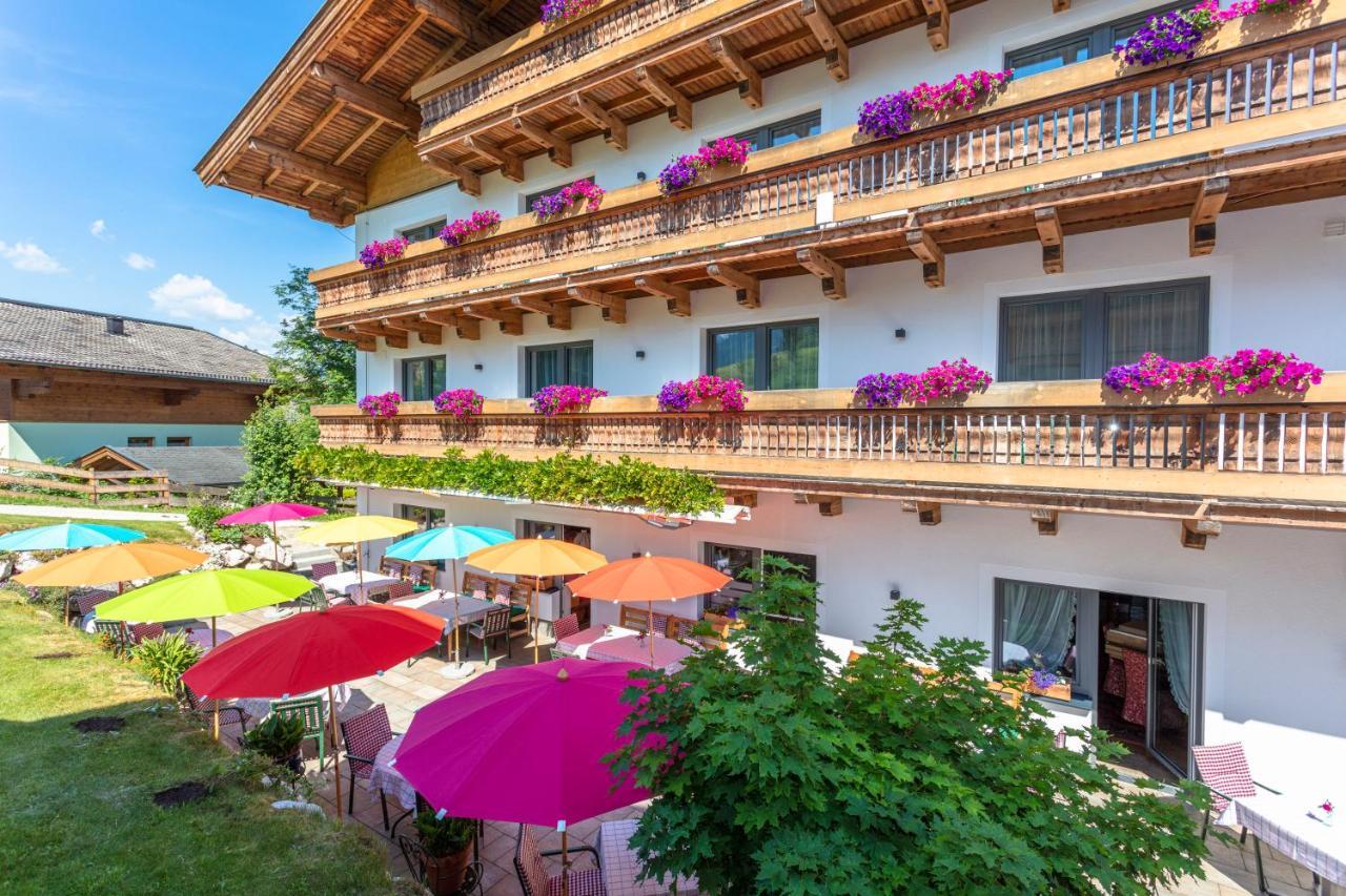 Pension Pinzgauer Hof มาริอาอาล์ม อัม ชไตเนอร์เนินเมียร์ ภายนอก รูปภาพ