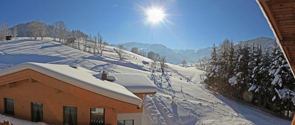 Pension Pinzgauer Hof มาริอาอาล์ม อัม ชไตเนอร์เนินเมียร์ ภายนอก รูปภาพ