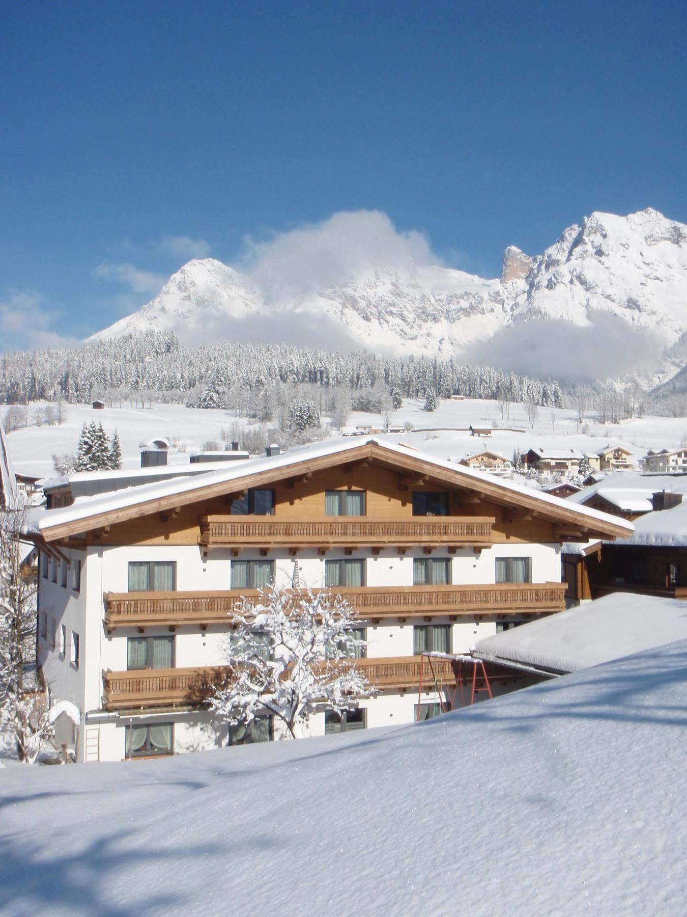 Pension Pinzgauer Hof มาริอาอาล์ม อัม ชไตเนอร์เนินเมียร์ ภายนอก รูปภาพ